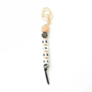Silicone bead keychain bracelet with MAMA letter cubes and gold metal clip