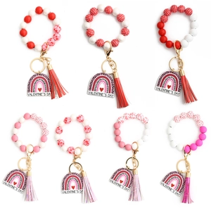 Handmade Wood Bead Bracelet Keychain For Women Valentine's Day Gift Heart Tassel Beaded Wristlet Key Ring Alphabet Heart Charm Accessory