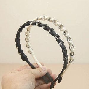 Cerchietto Dolce Avvolto in Raso con Strass Elegante Design a Catena in Lega Accessorio per Capelli da Donna Decorazione Festa