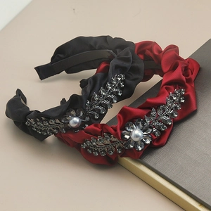 Elegant Ruched Satin Rhinestone Headband Vintage Luxury Faux Artificial Pearl Flower Hair Hoop Wide Non-slip Hair Accessories For Women Wedding Party