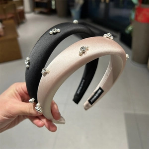Vintage Wide Brim Sponge Satin Headband With Rhinestone Artificial Pearl Fashion Padded Hair Hoop For Women Party Hair Accessories