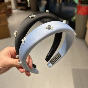 Padded satin headband with pearls and rhinestones in black and light blue set
