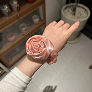 Elegante Elastico per Capelli a Forma di Rosa Grande Stile Vintage Francese in Raso per Donna Accessorio Decorativo per Polso