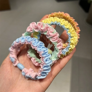 Five-piece set of colorful pleated hair scrunchies in macaron tones with high elasticity