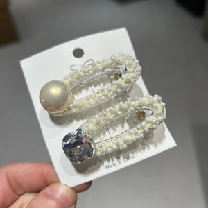 Orecchini a Clip per Capelli in Stile Coreano con Künstliche Perle e Strass per Donna Eleganti Fermagli a Becco d'Anatra Fatti a Mano