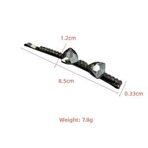 Detailed dimensions of crystal bow hair clip showing length 8.5cm and weight 7.8g