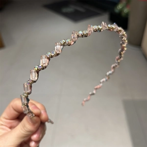 Serre-tête doré champagne avec cristaux roses et strass élégants pour femme
