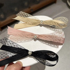 Pince à Cheveux Nœud en Dentelle Style Coréen Élégant Satin Faux Künstliche Perle Pince à Bec de Canard Pour Femmes Accessoire de Mode Doux