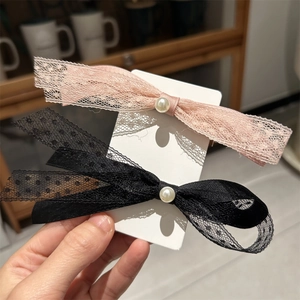 Lot de barrettes à nœuds en dentelle avec perles en rose et noir pour femmes élégantes