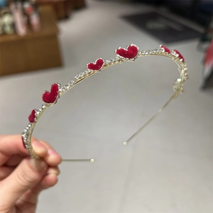 Mode Strass Rot Herz Haarreif Für Damen Süß Elegant Legierung Beflockt Herz Haarband Gold Dünner Rahmen Kopfschmuck