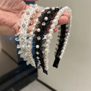 Serre-tête en dentelle avec perles et strass comprenant des styles noir et blanc