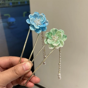 Épingles à cheveux fleurs élégantes avec longues franges et perles bleues et vertes