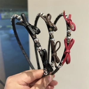 Elegant Vintage Rhinestone Bow Headband For Women PU Leather Bowknot Hairband Sweet Metal Beads Princess Hair Accessories