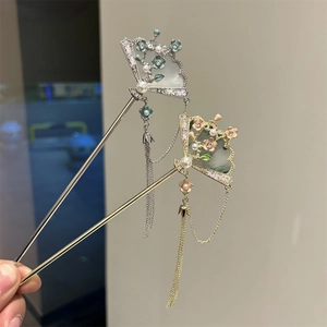 Elegant Chinese fan-shaped hairpins with tassels and flower details in gold and silver
