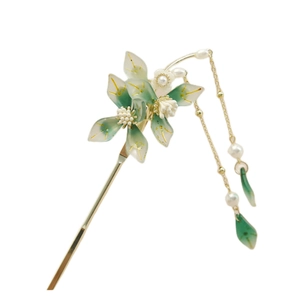 Elegant Chinese hair stick with gradient resin flowers and gold tassel with pearls