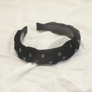 Cerchietto intrecciato in velluto nero stile vintage francese con strass grigi