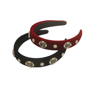 Baroque velvet headband set with vintage grey rhinestones and pearls for women