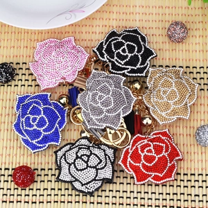 Rhinestone Rose Flower Keychain With Tassel and Bell Alloy Crystal Floral Bag Pendant For Women Fashion Key Ring Gift