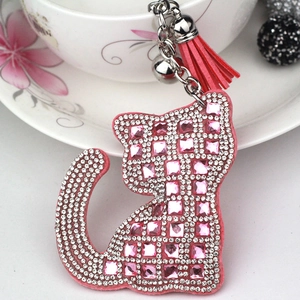 Porte-clés chat rose avec strass en cristal, pompon en cuir et clochette argentée