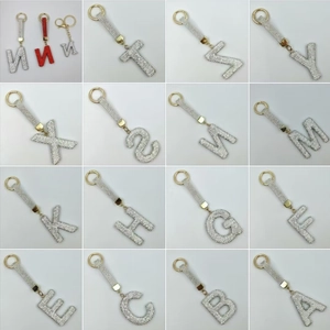 Luxury Alloy Rhinestone A-Z Letter Keychain For Women Gold Silver Electroplated Paved Sparkling Bag Charm Car Key Ring Gift Accessories