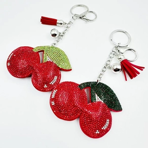 Porte-clés Cerise en Strass Alliage Cristal Fruit Charme de Sac Avec Gland et Cloche Bijou Scintillant de Voiture pour Femmes