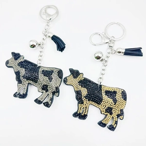 Cartoon Kuh Strass Schlüsselanhänger Kreative Funkelnde Tier Tasche Anhänger Mit Quaste Glocke Metall Schlüsselring Geschenk