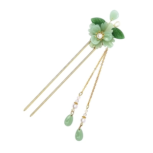 Spilla per capelli cinese peonia verde giada con nappe dorate e perle per lo stile Hanfu