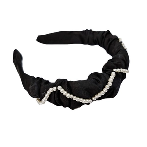 Serre-tête plissé noir vintage français avec perles blanches élégantes pour femme
