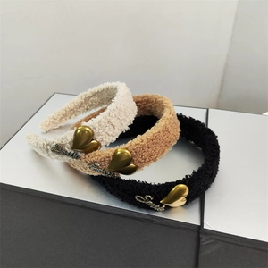 Korean Style Lambswool Fuzzy Headband Hair Clip Gold Heart Smile Rhinestone Letter Autumn Winter Hair Accessories Women