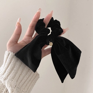 Women Elegant Large Velvet Bow Scrunchie Korean Style Fashion Fabric Hair Tie Ribbon Hair Rope With Metal Tag Accessories