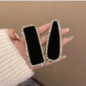 Barrettes à cheveux vintage avec velours noir, perles blanches et cristaux brillants