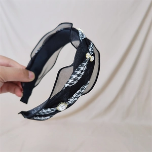 Elegant houndstooth headband with mesh trim and crystal accents for women's hairstyle