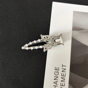 Silver butterfly hair clip with emerald crystals and rhinestones for women side fringe