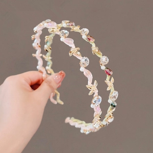 Cerchietto a Onda Dolce Con Fiori in Strass Künstliche Perle e Farfalle Per Donna Elegante Accessorio per Capelli in Metallo Con Foglie