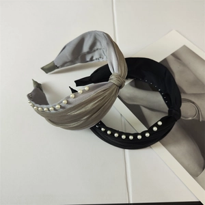 Serre-tête élégant en satin noué avec perles gris argenté et noir style français