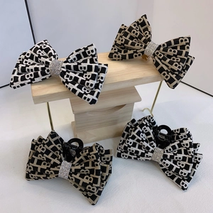 Molletta per Capelli con Fiocco e Monogramma Stile Coreano Tessuto Jacquard Strass Pinza per Capelli Donna Moda Dolce Accessori Capelli