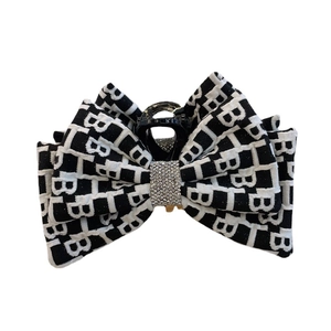 Molletta per capelli a fiocco a scacchi con strass e motivo monogramma B nero