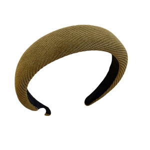 Minimalist khaki textured sponge headband with vertical weave and thick padded design