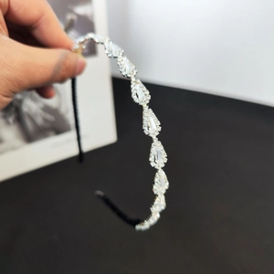 Elegant Korean style headband with teardrop crystal clusters for parties and events
