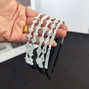 Sparkling crystal headbands for women with square and teardrop rhinestones on black bands