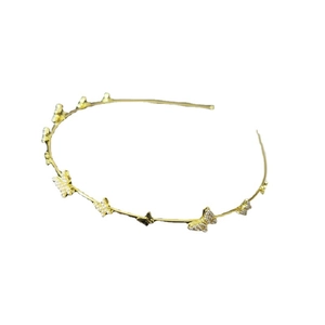 Serre-tête papillon doré élégant avec perles pour une coiffure style forêt sophistiquée