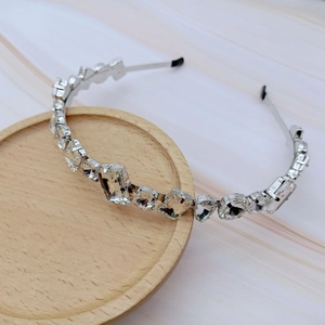 Luxus Silber Strass Haarband Für Damen Glitzer Kristalle Eingelegt Kopfschmuck Mode Elegant Hochzeit Party Haar Accessoires