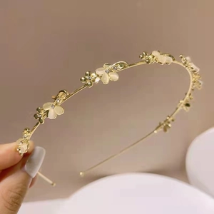 Cerchietto in Lega d'Oro con Fiori di Opale Stile Coreano Elegante Cerchietto Sottile con Strass per Donna Accessori Capelli Matrimonio
