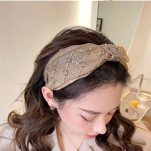 Vintage champagne twisted headband with rhinestone and pearl diamond lattice pattern