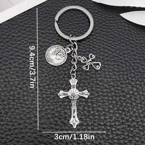 Porte-clés crucifix et pièce argent antique avec portrait Élisabeth II sur cuir noir