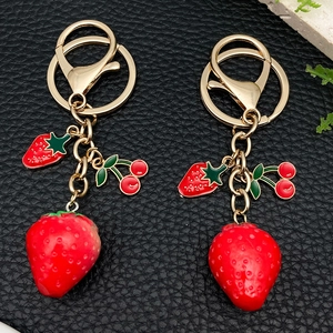 Realistic Strawberry Cherry Fruit Keychain Sweet Resin Zinc Alloy Bag Charm 3D Simulation Fruit Enamel Jewelry Pendant For Women Girls