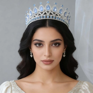 Eleganter Legierung Hohl Hochzeitskrone Ohrringe Set Hellblau Strass Tiara Für Damen Hochzeit Geburtstag Party Mode Schmuck