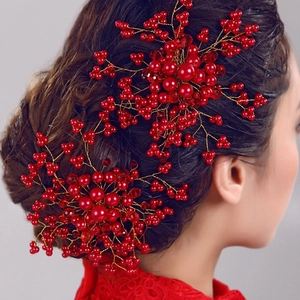 Handmade bridal hair comb with red crystals and pearls in gold wire for wedding hair