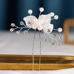 Épingle à cheveux de mariée avec perles blanches, strass et détails floraux