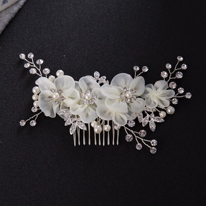 Peigne à Cheveux de Mariée en Alliage Strass Fausse Künstliche Perle Blanc Fleur en Mousseline Accessoire de Mariage Femme